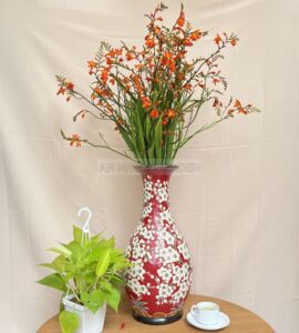 Bình Gốm Tỳ Bà | Họa Tiết Hoa Mai Trắng Nền Đỏ